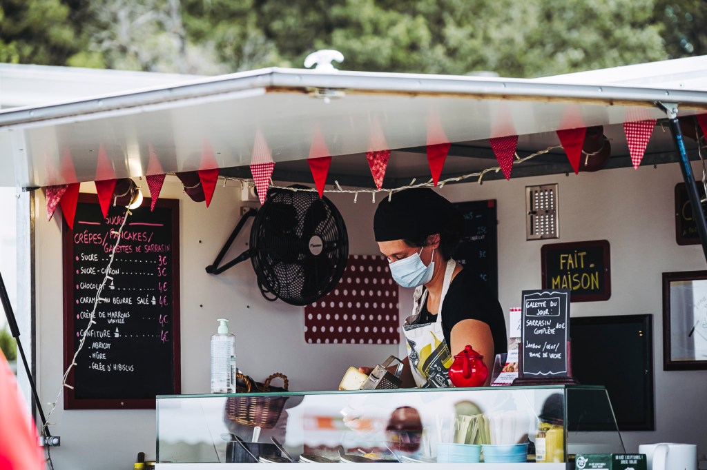 Cuisine de galettes bretonnes lors du SalonTeck & Bio